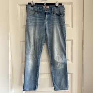Guess Mid Crop Jean, Size 27, Stretchy And Flattering